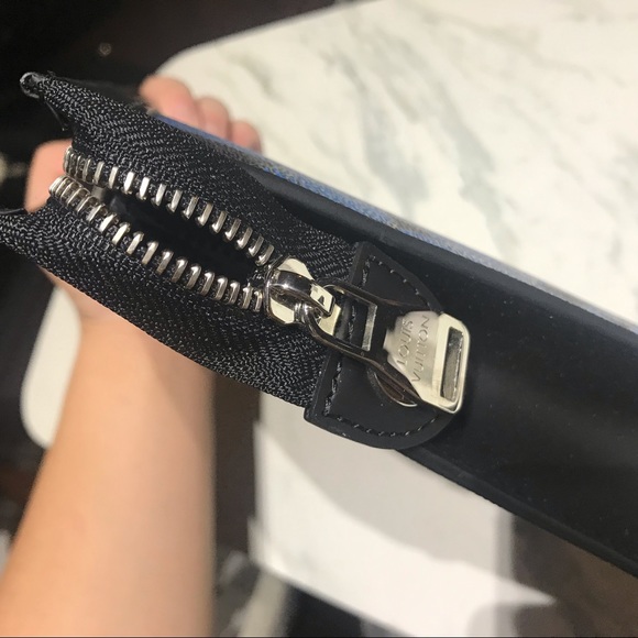 LOUIS VUITTON Christopher Nemeth Rochette Voyage - Picture 6 of 8